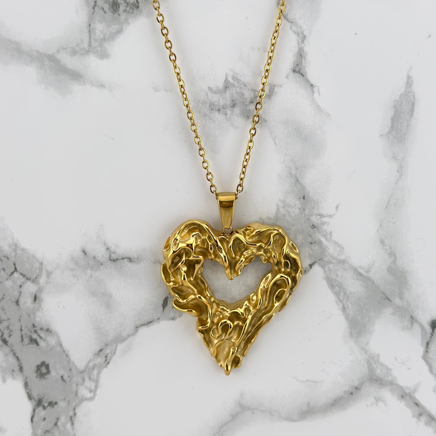 Coeur necklace